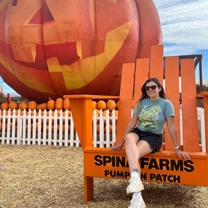 Meet your Posher, Franchesca